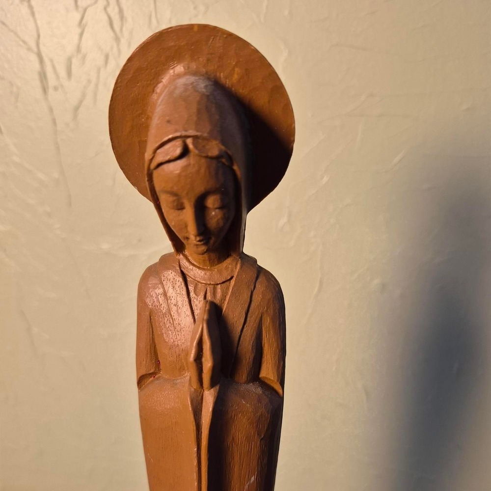 Modernist Praying Virgin Mary Statue Tall Art Resin MCM Vtg Retro - Picture 2 of 5
